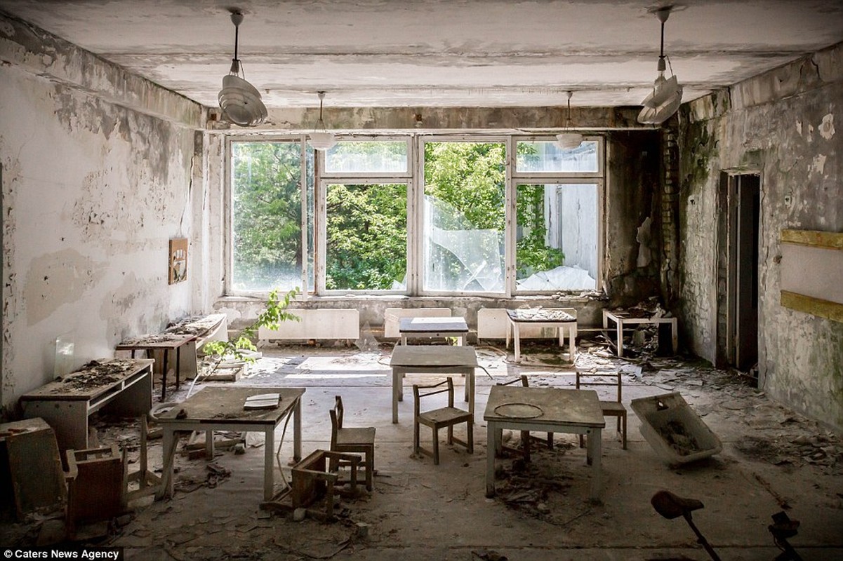 Rung minh canh ben trong thanh pho “ma” sau tham hoa Chernobyl-Hinh-6